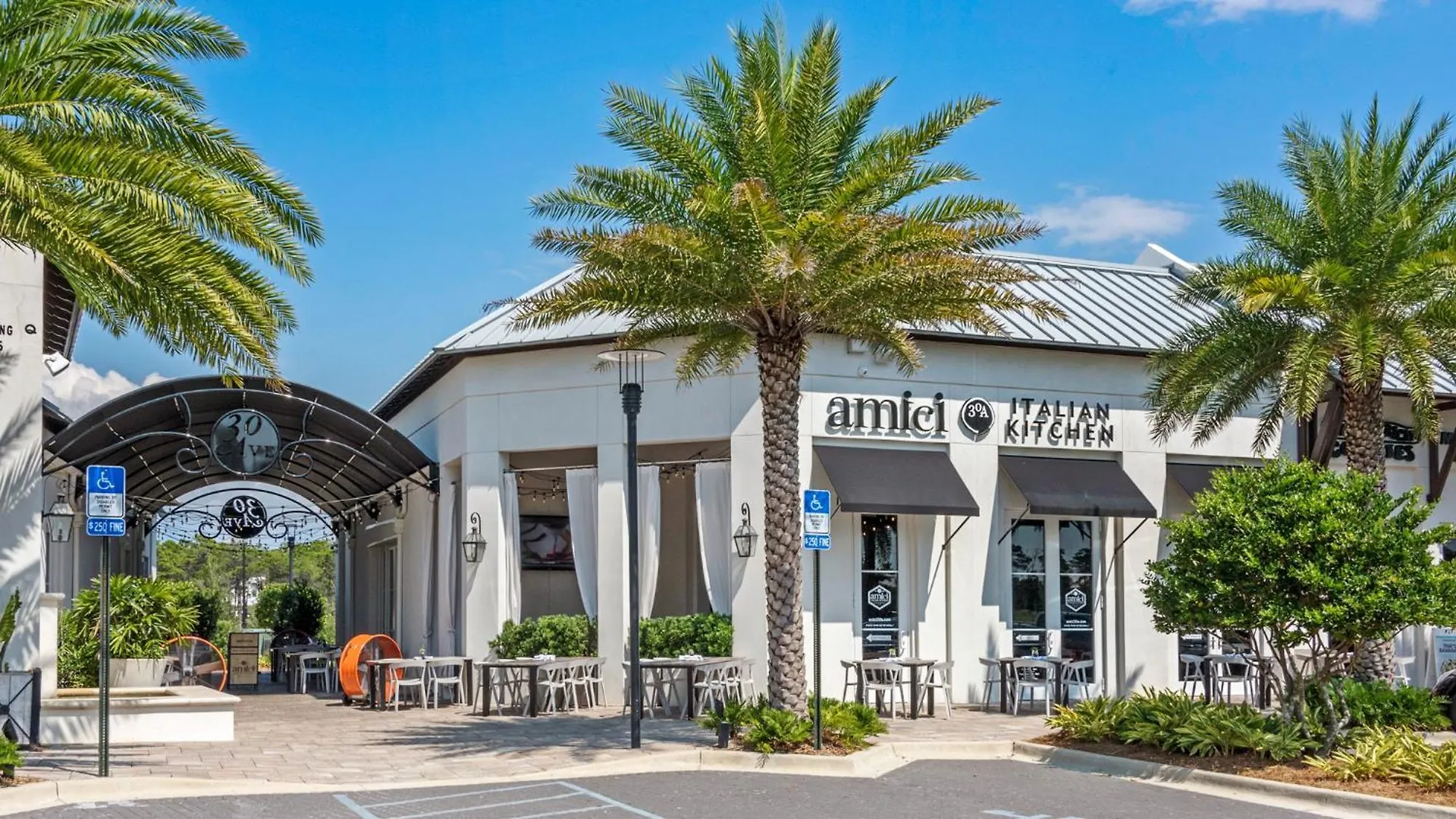 Monterey Condos B202 بنما سيتي بيتش