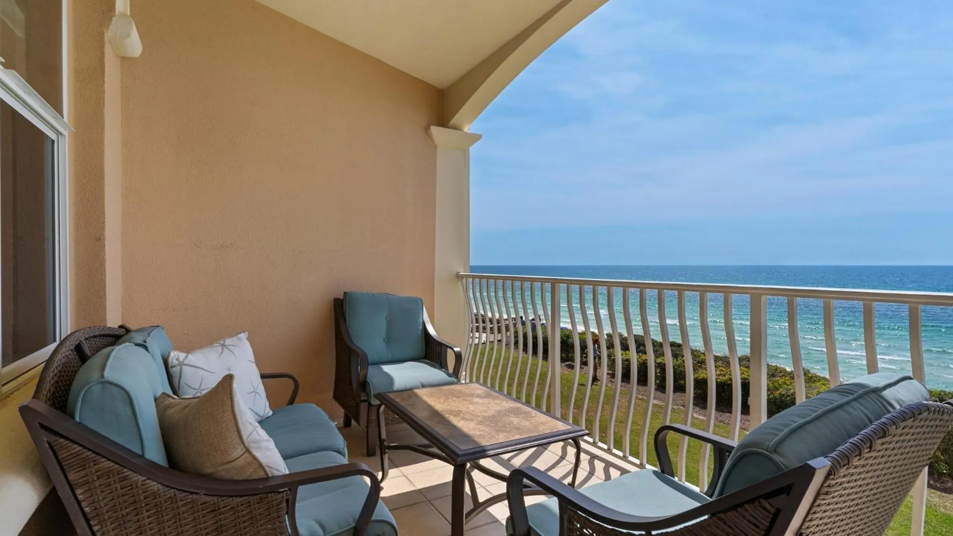 Monterey Condos B202 Panama City Beach Holiday home
